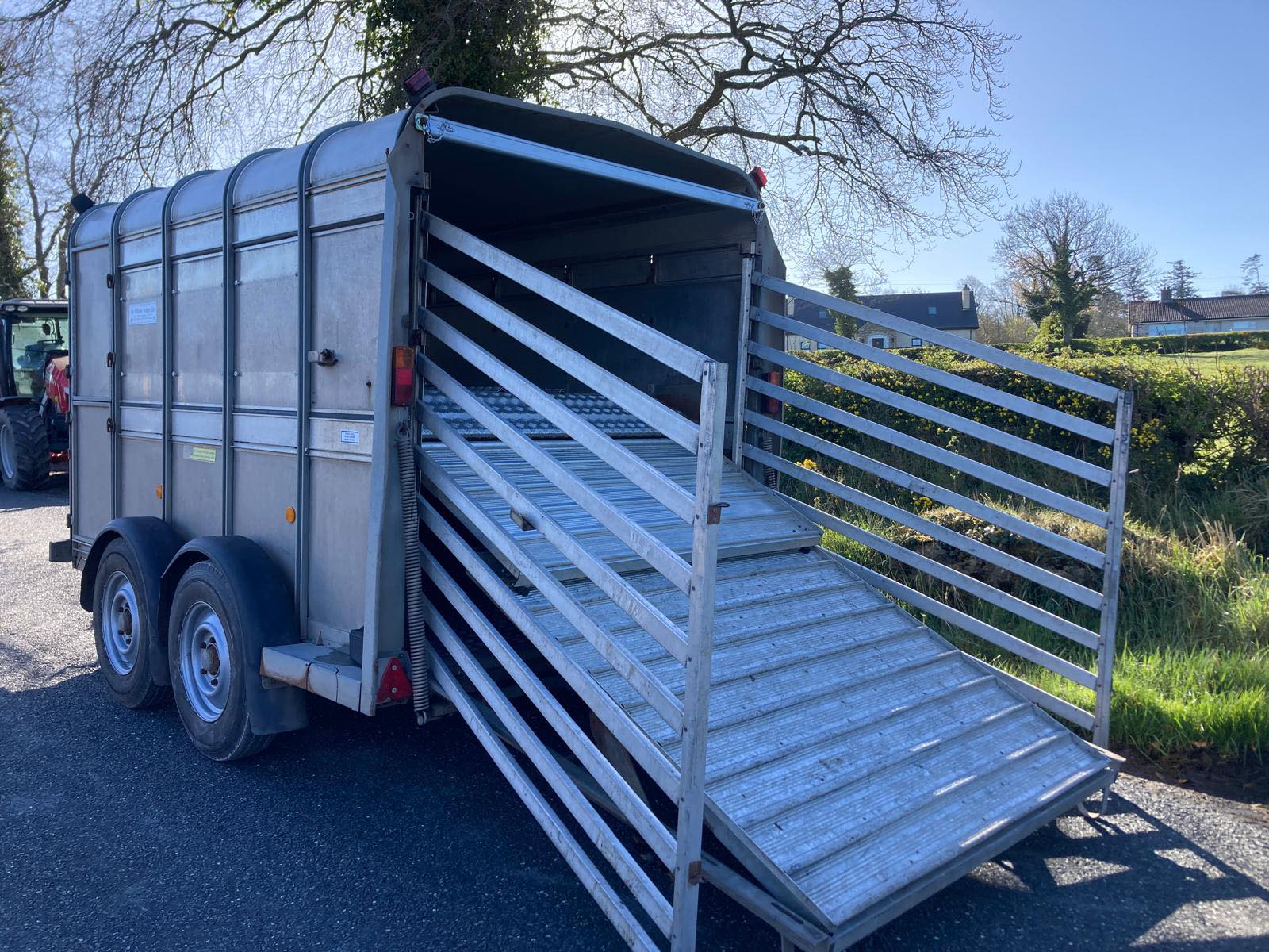 Ifor Williams TA510-10 (10x5’10) with sheep decks