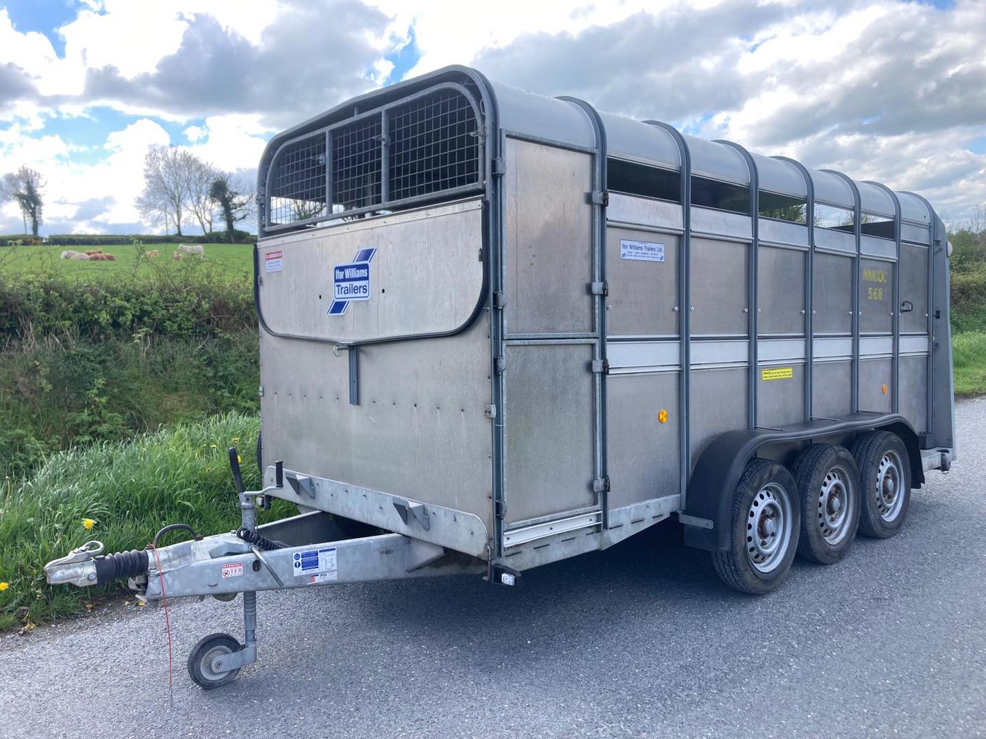 Ifor Williams TA510-14 Tri (14x5’10)